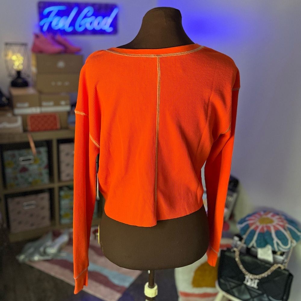 NWT Nordstrom BP Long Sleeved Thermal Crop T-Shirt - Picture 3 of 7